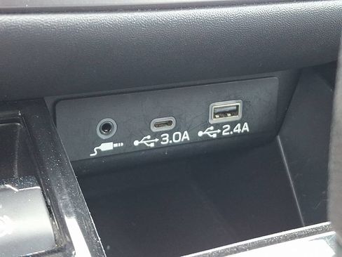 Used 2024 Subaru Outback Touring XT AWD/4WD image 27