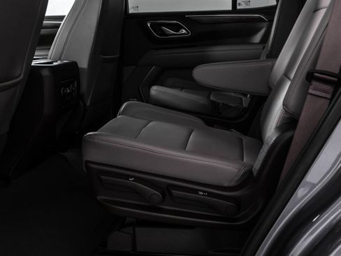 Used 2022 Chevrolet Tahoe LT AWD/4WD image 40
