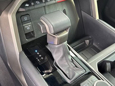 Used 2024 Toyota Tundra Limited image 13