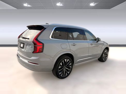 New 2026 Volvo XC90 B6 Ultra w/ Protection Package AWD/4WD image 9