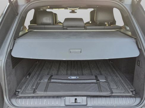 Used 2020 Land Rover Range Rover Sport HSE image 28