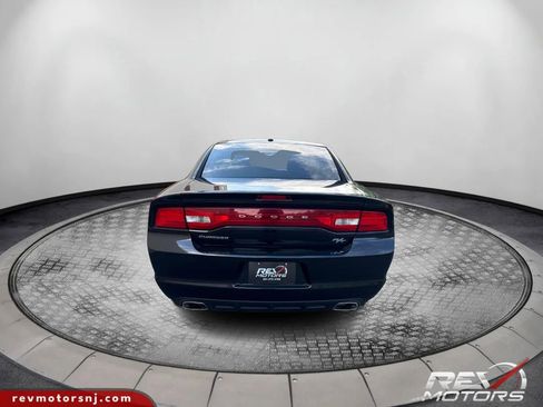 Used 2014 Dodge Charger R/T RWD image 4