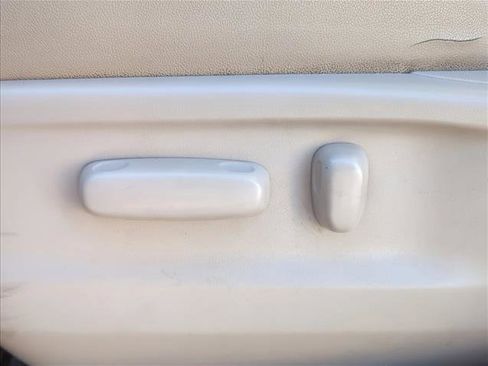 Used 2009 Toyota Venza AWD image 8