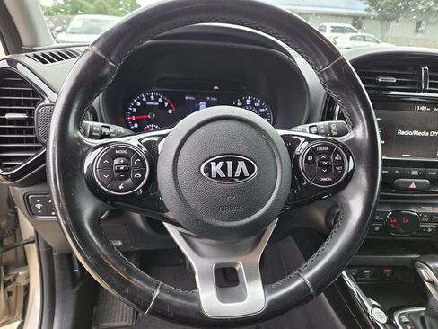 Used 2020 Kia Soul EX w/ Option Group 015 FWD image 14