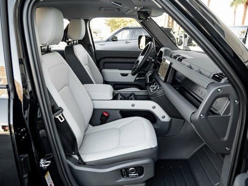 New 2025 Land Rover Defender 130 S image 30