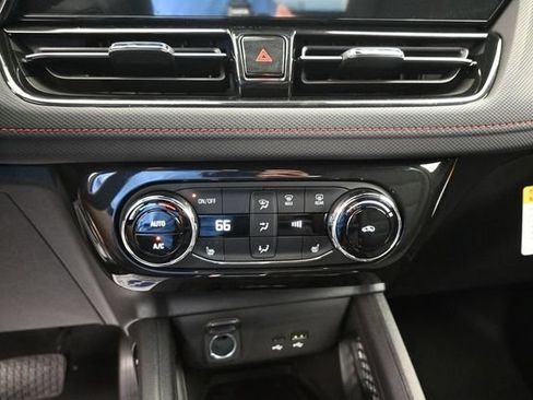 New 2026 Chevrolet TrailBlazer RS w/ Convenience Package FWD image 15