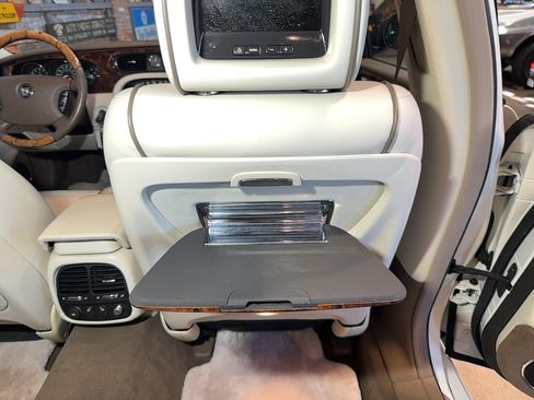 Used 2007 Jaguar XJ8 L RWD image 85