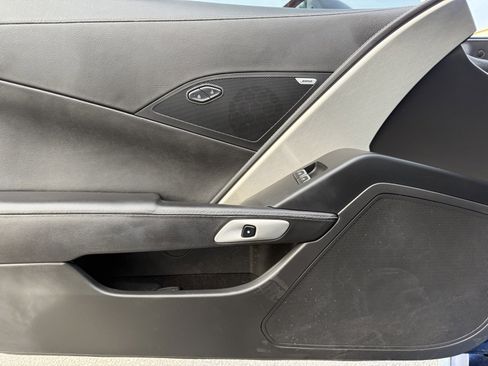 Used 2015 Chevrolet Corvette Z06 image 35