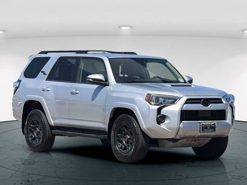 Used 2021 Toyota 4Runner TRD Off-Road Premium w/ Moonroof Package AWD/4WD image 9