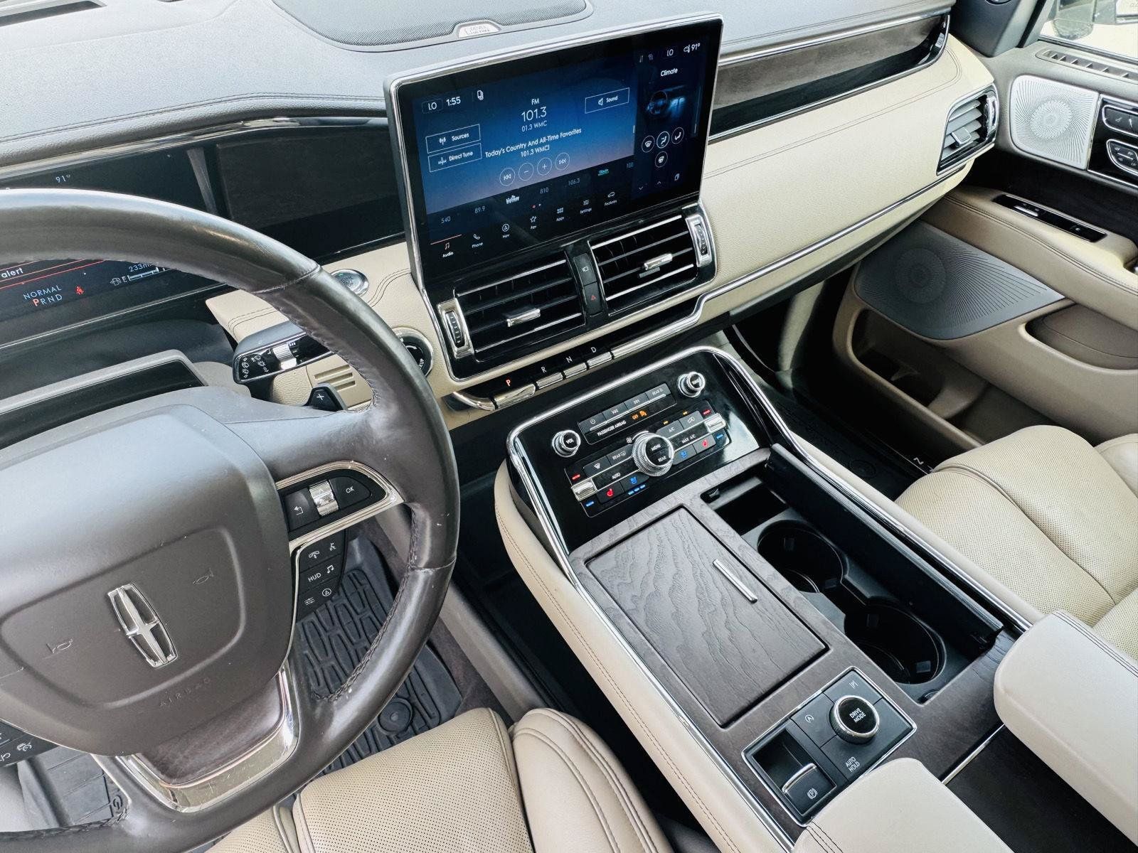 Used 2024 Lincoln Navigator L Reserve AWD/4WD image 24