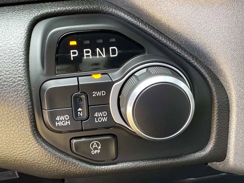 Used 2025 RAM 1500 Tradesman AWD/4WD image 15