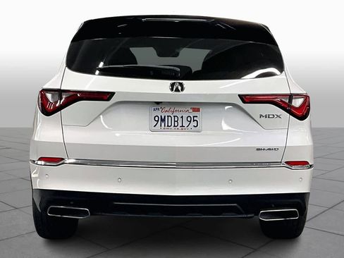 Used 2024 Acura MDX SH-AWD w/ Technology Package image 4