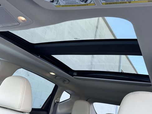 Used 2021 Nissan Murano Platinum w/ Cargo Package image 17