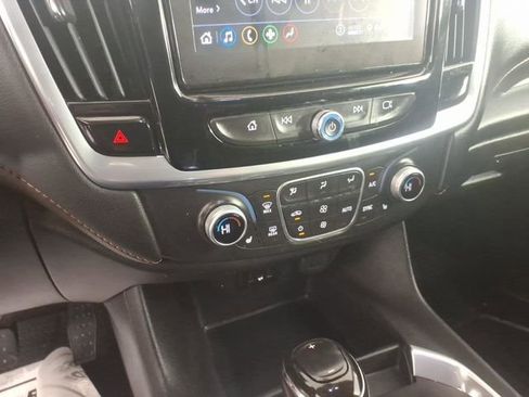 Used 2020 Chevrolet Traverse LT w/ LPO, Floor Liner Package image 20