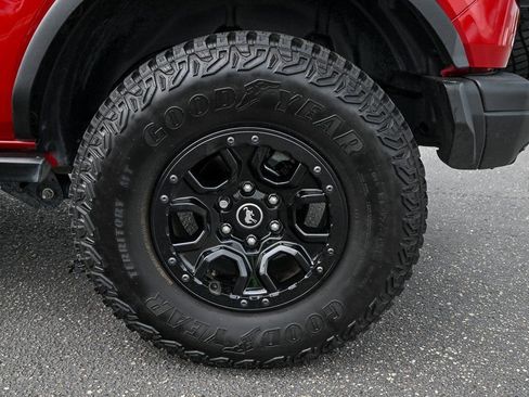 Used 2021 Ford Bronco First Edition image 14