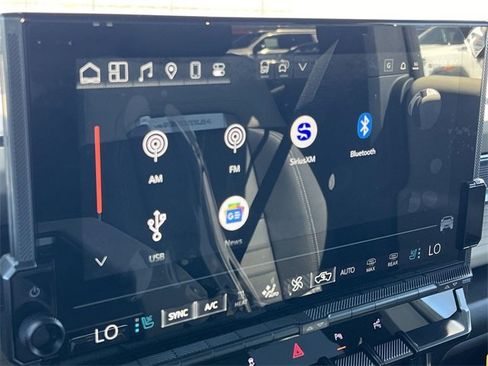 New 2026 GMC Hummer EV 4x4 Crew Cab image 17