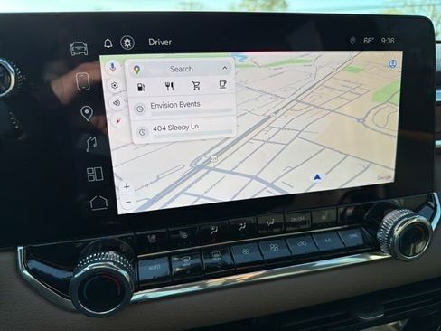 Used 2024 GMC Canyon Denali image 19