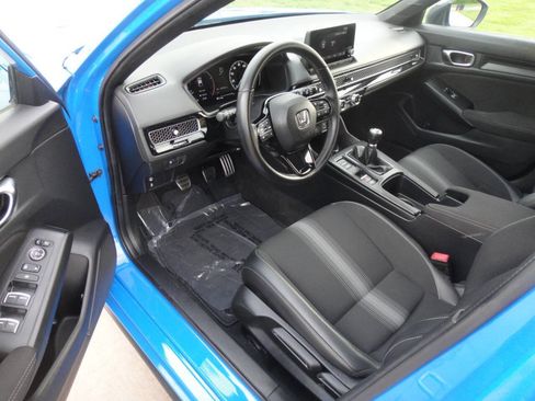 Used 2022 Honda Civic Sport image 18