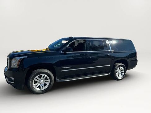 Used 2017 GMC Yukon XL SLT w/ Premium Edition image 1
