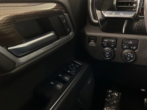 Used 2022 Chevrolet Silverado 1500 RST w/ All Star Edition Plus AWD/4WD image 19