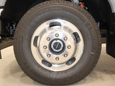 New 2025 Ford F350 Lariat w/ Lariat Ultimate Package image 73