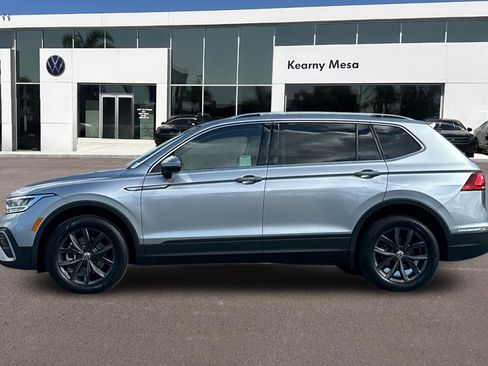Used 2024 Volkswagen Tiguan SE image 7