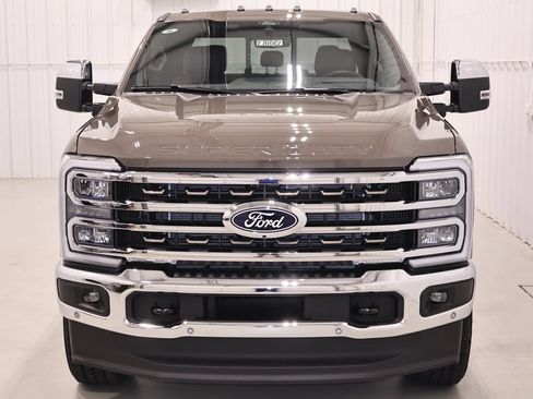 New 2027 Ford F350 King Ranch w/ Chrome Package AWD/4WD image 4
