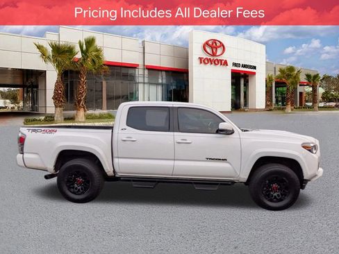 Certified 2023 Toyota Tacoma TRD Sport w/ Advanced Technology Package AWD/4WD image 4