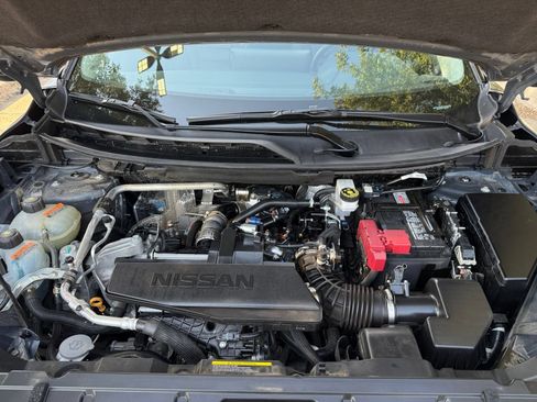 Used 2026 Nissan Rogue SL AWD/4WD image 29