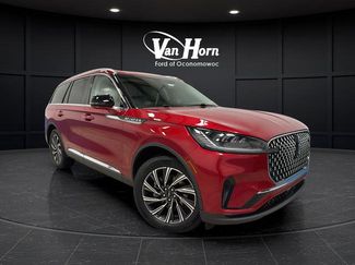 Used 2025 Lincoln Aviator AWD video 1