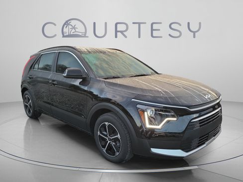 New 2026 Kia Niro EX w/ EX Premium Package FWD image 4
