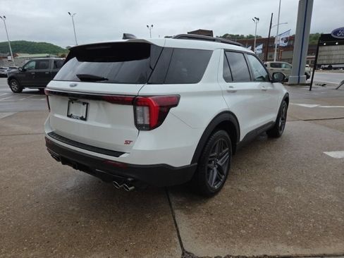 New 2026 Ford Explorer ST AWD/4WD image 7