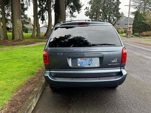 Used 2001 Dodge Grand Caravan Sport image 6