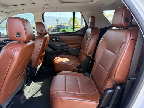 Used 2018 Chevrolet Traverse High Country w/ LPO, Cargo Package AWD/4WD image 10