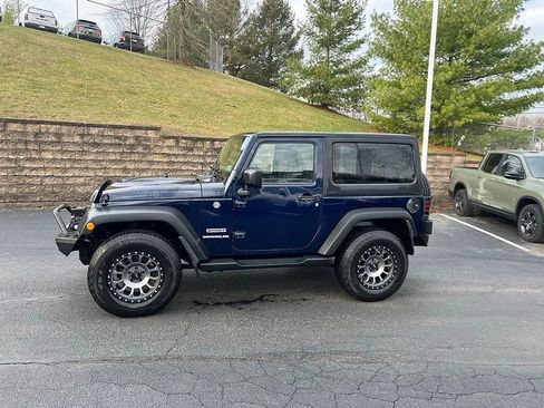 Used 2013 Jeep Wrangler Sport image 8