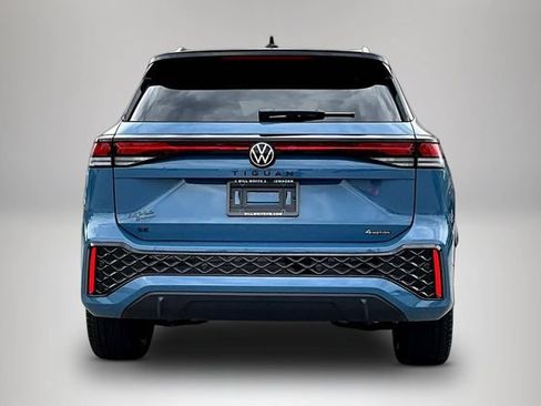 New 2026 Volkswagen Tiguan SE R-Line AWD/4WD image 4