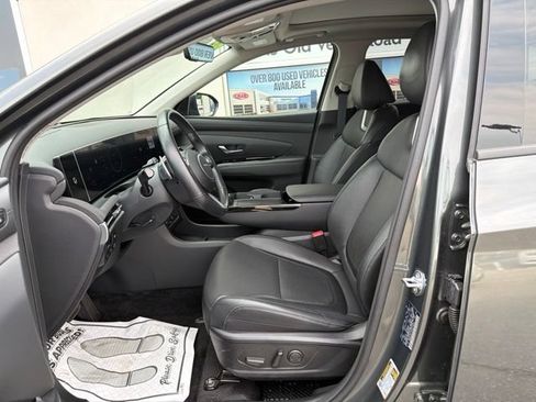 Used 2025 Hyundai Tucson Limited AWD/4WD image 9