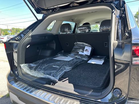New 2026 Volkswagen Tiguan S AWD/4WD image 19