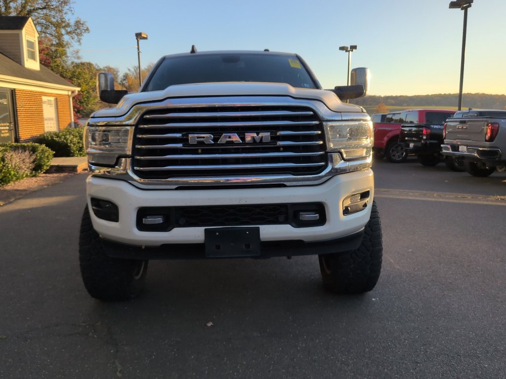 Used 2019 RAM 2500 Limited AWD/4WD image 2