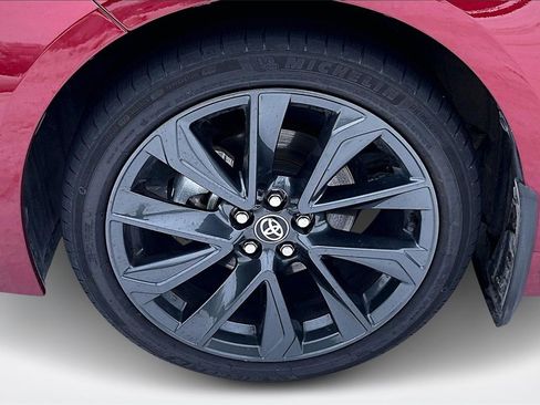 Used 2025 Toyota Corolla SE image 32