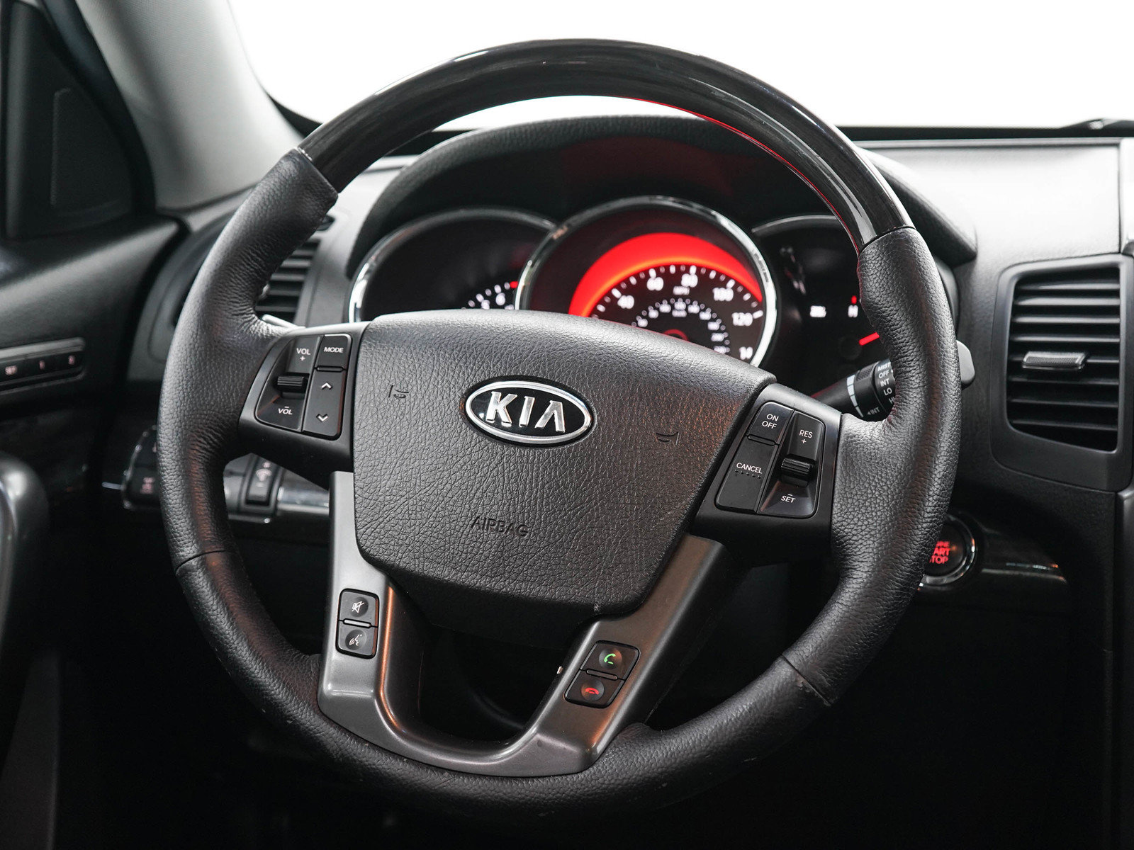 Used 2012 Kia Sorento SX w/ SX Premium Pkg AWD/4WD image 15