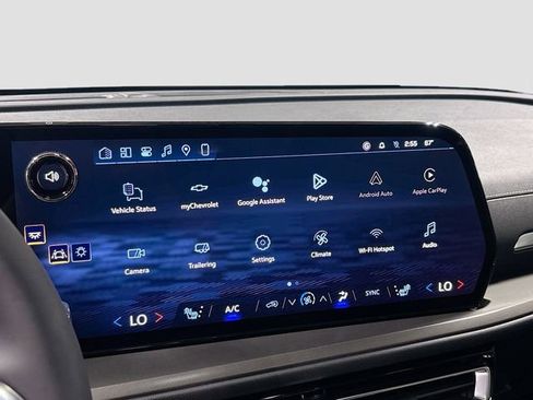 New 2026 Chevrolet Traverse LT w/ Sun and Wheel Package AWD/4WD image 18