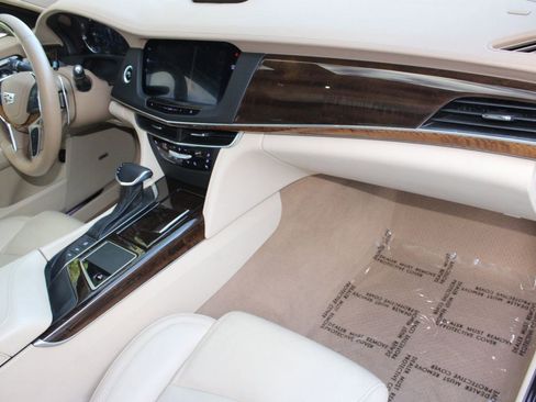 Used 2018 Cadillac CT6 Platinum image 35