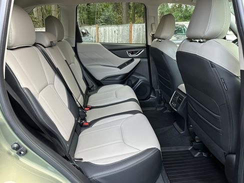 Used 2019 Subaru Forester Limited image 12