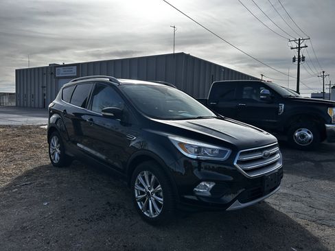 Used 2018 Ford Escape Titanium w/ Ford Safe & Smart Package image 7