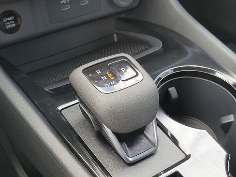 New 2026 Nissan Rogue SV FWD image 27