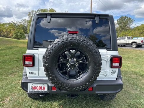 New 2026 Jeep Wrangler Sport AWD/4WD image 6