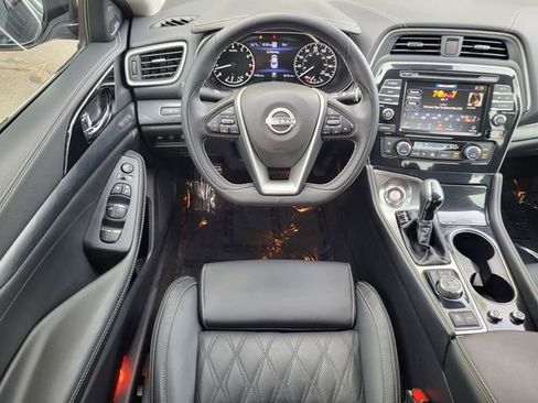Certified 2023 Nissan Maxima Platinum w/ Sport Mat Group FWD image 21