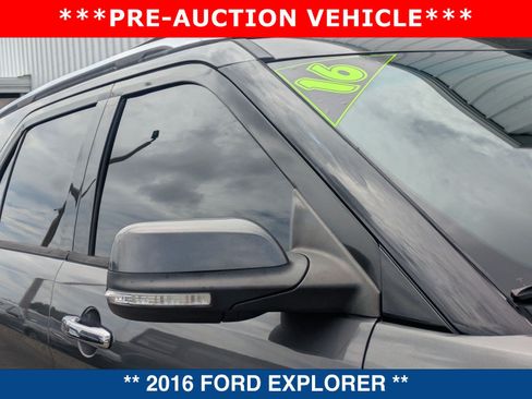 Used 2016 Ford Explorer Limited FWD image 11