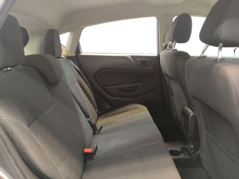 Used 2017 Ford Fiesta SE image 19